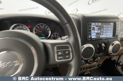 Jeep Wrangler U 3.6 V6 4WD 2014 full