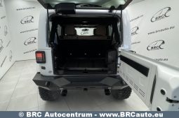 Jeep Wrangler U 3.6 V6 4WD 2014 full