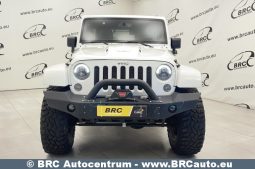 Jeep Wrangler U 3.6 V6 4WD 2014 full