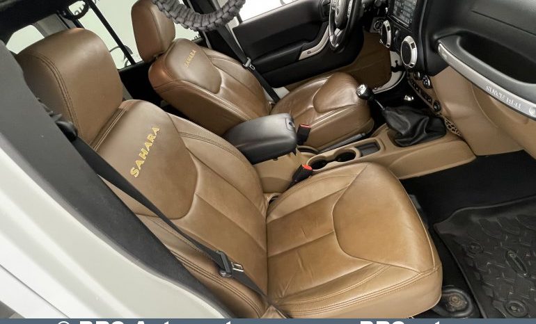 Jeep Wrangler U 3.6 V6 4WD 2014 full