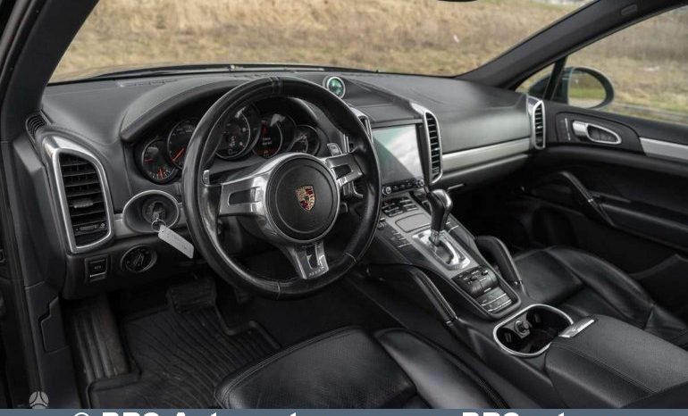 Porsche Cayenne 3.0 Diesel V6 Automatas 2013 full