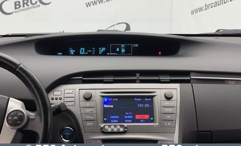 Toyota Prius 1.8 Hybrid Automatas 2013 full