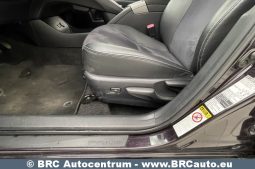 Toyota Prius 1.8 Hybrid Automatas 2013 full