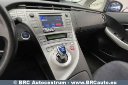 Toyota Prius 1.8 Hybrid Automatas 2013 full
