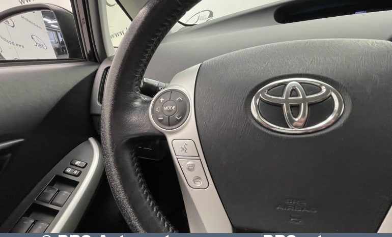 Toyota Prius 1.8 Hybrid Automatas 2013 full
