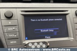 Toyota Prius 1.8 Hybrid Automatas 2013 full
