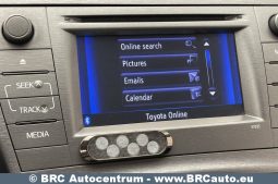 Toyota Prius 1.8 Hybrid Automatas 2013 full