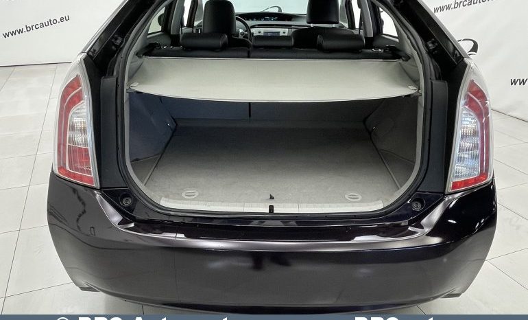 Toyota Prius 1.8 Hybrid Automatas 2013 full