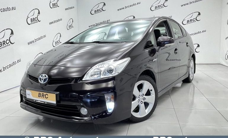 Toyota Prius 1.8 Hybrid Automatas 2013 full