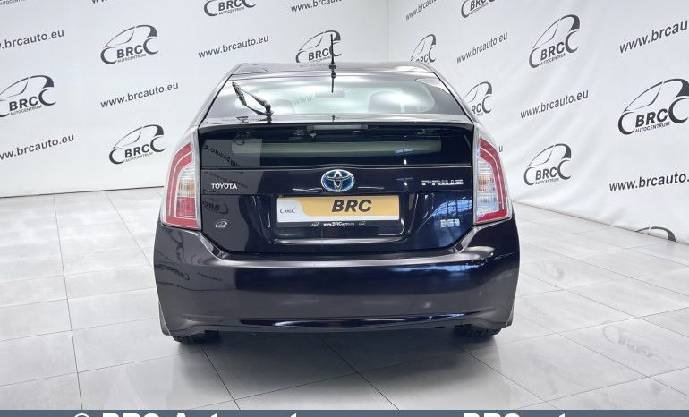 Toyota Prius 1.8 Hybrid Automatas 2013 full