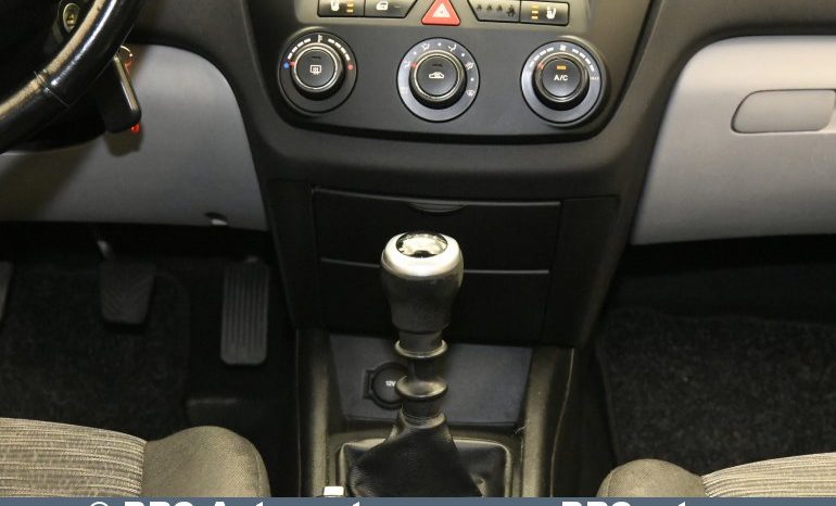 Kia Ceed 1.6 CRDi 2007 full