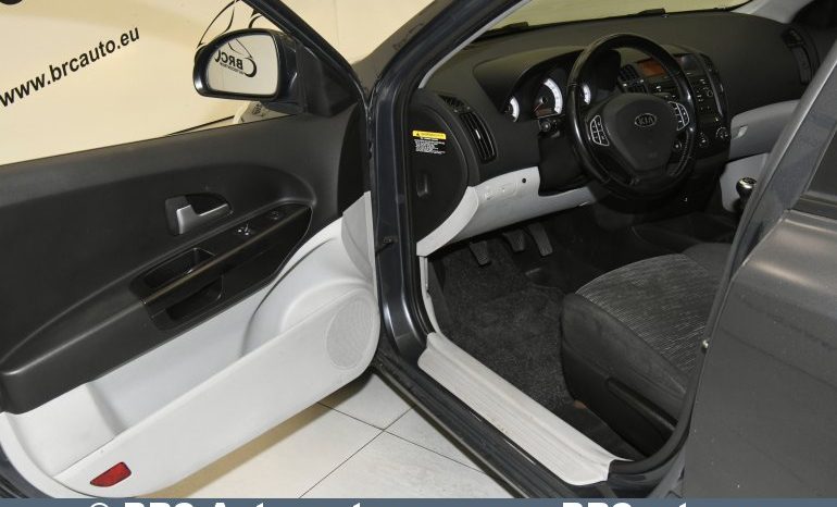 Kia Ceed 1.6 CRDi 2007 full