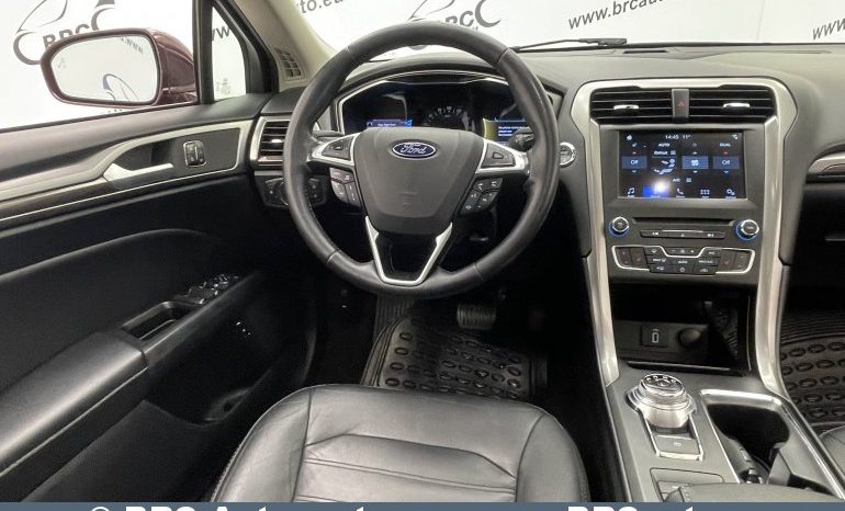 Ford Fusion Plug-In Hybrid Automatas 2017 full