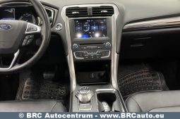 Ford Fusion Plug-In Hybrid Automatas 2017 full