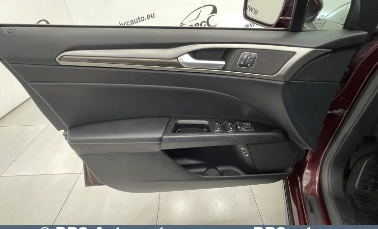 Ford Fusion Plug-In Hybrid Automatas 2017 full