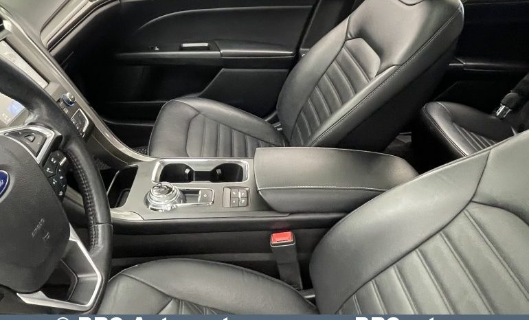 Ford Fusion Plug-In Hybrid Automatas 2017 full