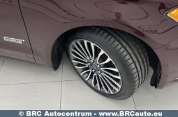 Ford Fusion Plug-In Hybrid Automatas 2017 full