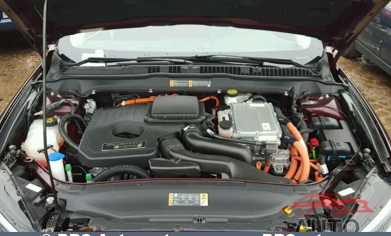 Ford Fusion Plug-In Hybrid Automatas 2017 full