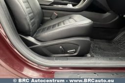 Ford Fusion Plug-In Hybrid Automatas 2017 full