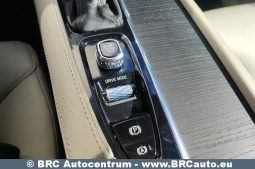 Volvo XC 90 2.0 T6 AWD Momentum Automatas 2020 full