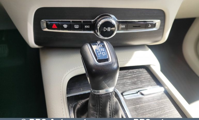 Volvo XC 90 2.0 T6 AWD Momentum Automatas 2020 full