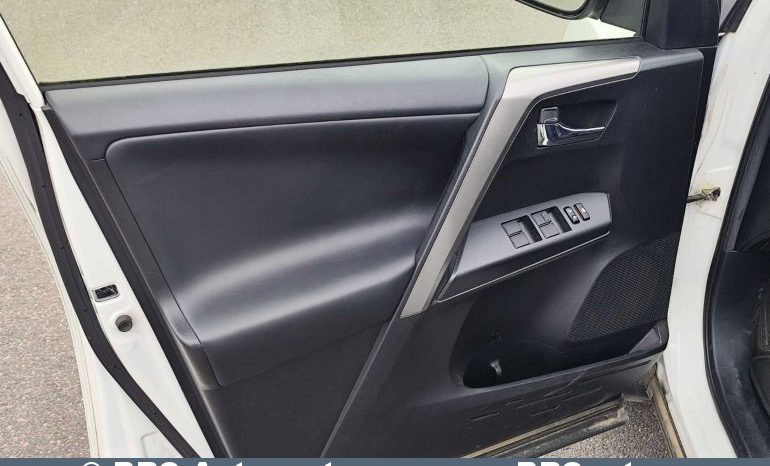 Toyota RAV 4 2.0 4WD Automatas 2017 full
