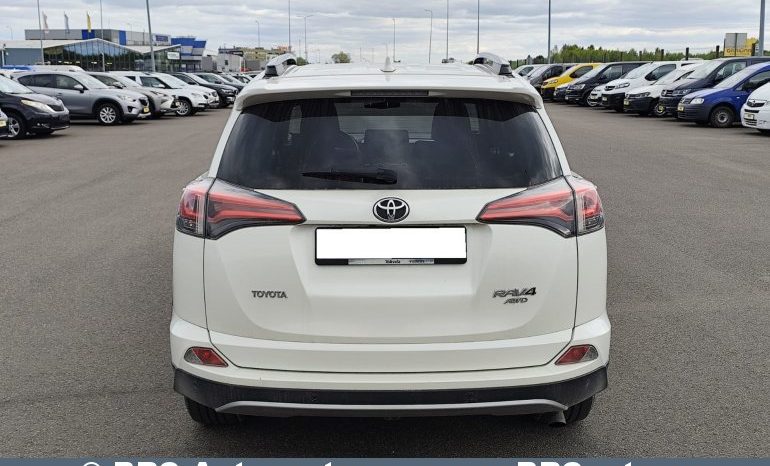 Toyota RAV 4 2.0 4WD Automatas 2017 full