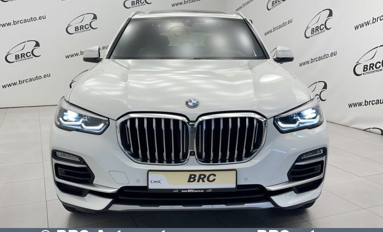 BMW X5 xDrive40i Automatas 2019 full