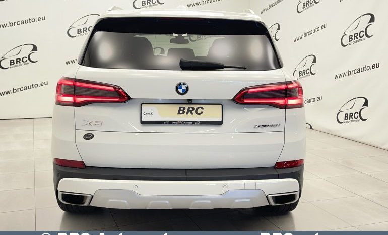 BMW X5 xDrive40i Automatas 2019 full