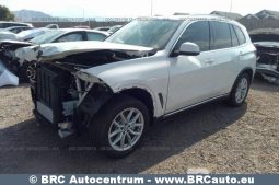 BMW X5 xDrive40i Automatas 2019 full