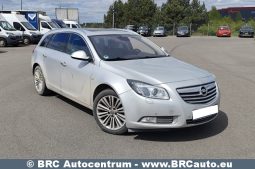 Opel Insignia 2.0 CDTI Sports Tourer Automatas 2012 full
