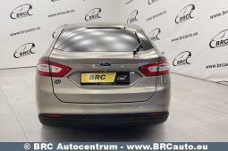Ford Mondeo 1.5 Ecoboost Trend Automatas 2019 full