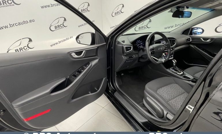 Hyundai Ioniq 1.6 Plug-in Automatas 2018 full