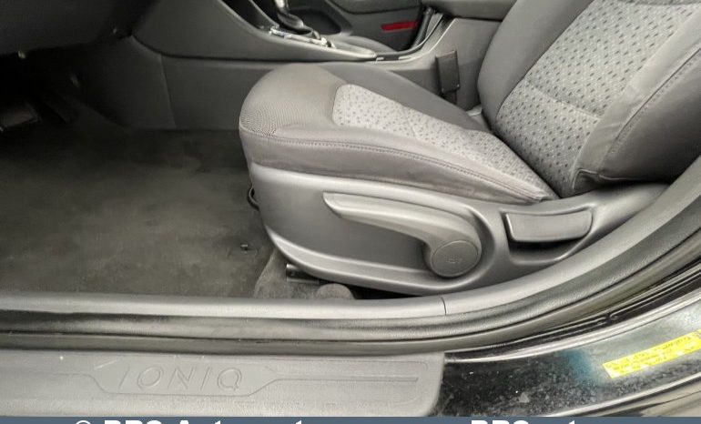 Hyundai Ioniq 1.6 Plug-in Automatas 2018 full