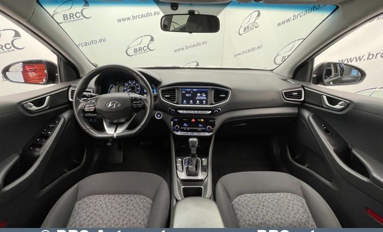 Hyundai Ioniq 1.6 Plug-in Automatas 2018 full