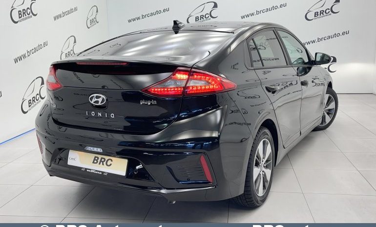 Hyundai Ioniq 1.6 Plug-in Automatas 2018 full