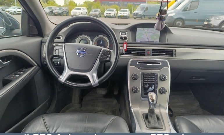 Volvo V70 D2 Drive Automatas 2012 full