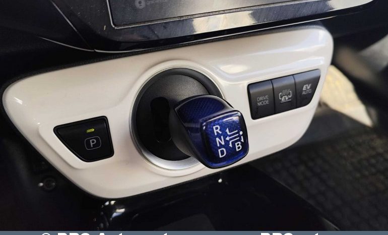 Toyota Prius Prime 1.8 Hybrid Plug-in Automatas 2018 full