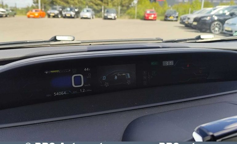 Toyota Prius Prime 1.8 Hybrid Plug-in Automatas 2018 full