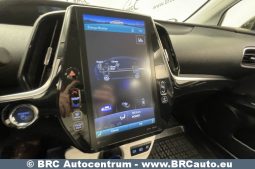 Toyota Prius Prime 1.8 Hybrid Plug-in Automatas 2018 full