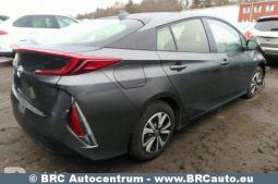 Toyota Prius Prime 1.8 Hybrid Plug-in Automatas 2018 full