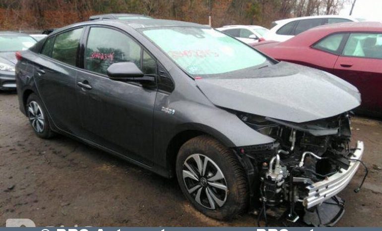 Toyota Prius Prime 1.8 Hybrid Plug-in Automatas 2018 full