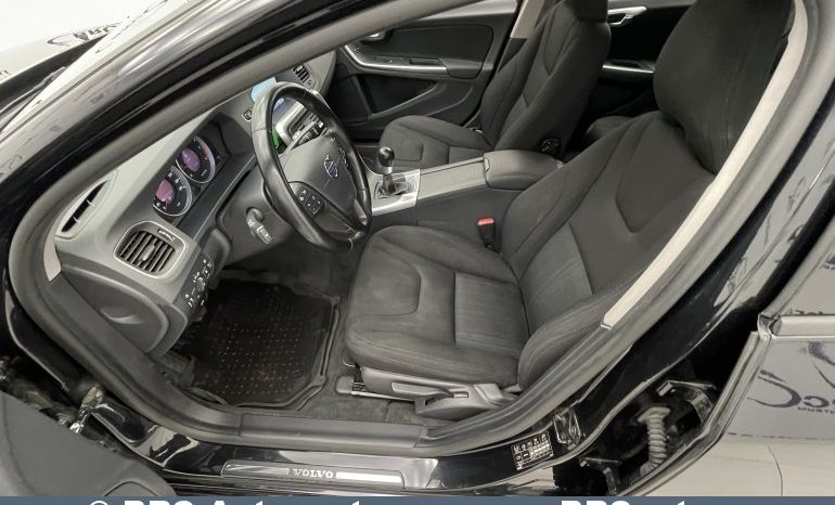 Volvo V60 D2 Edrive 2013 full