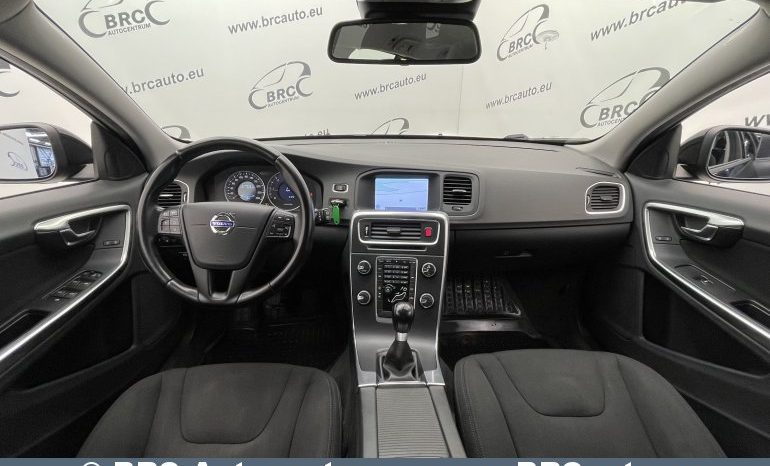Volvo V60 D2 Edrive 2013 full