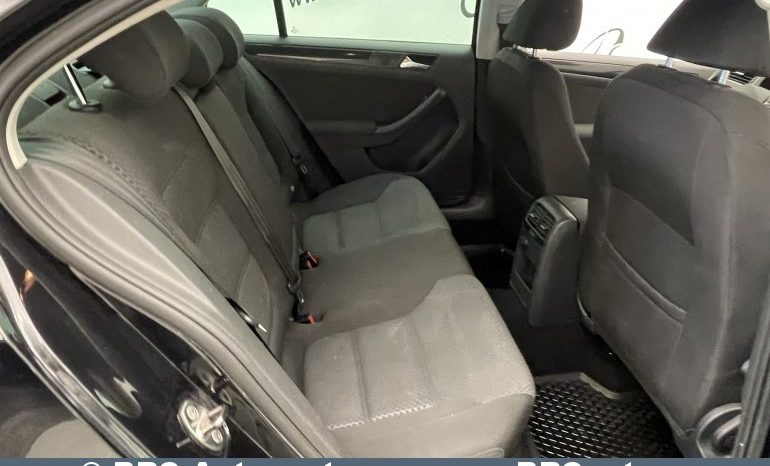 Volkswagen Jetta 1.6TDI Comfortline 2012 full
