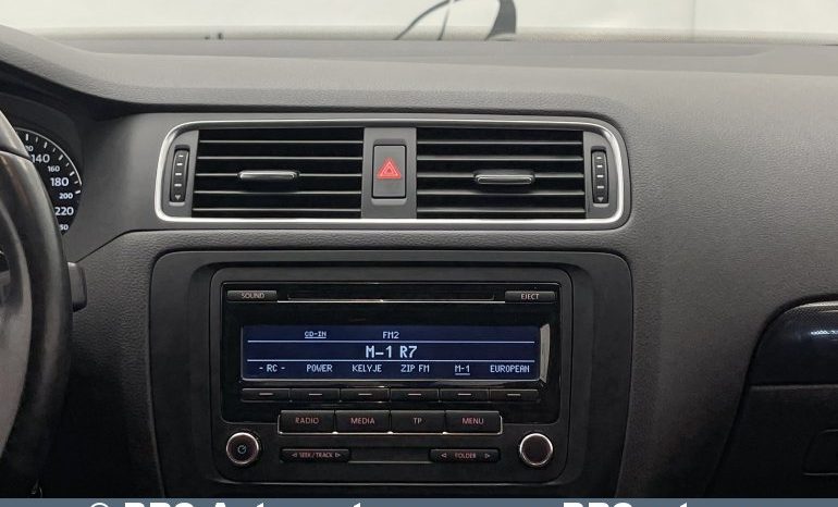 Volkswagen Jetta 1.6TDI Comfortline 2012 full