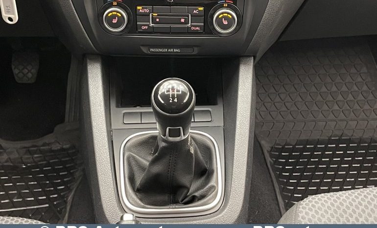 Volkswagen Jetta 1.6TDI Comfortline 2012 full