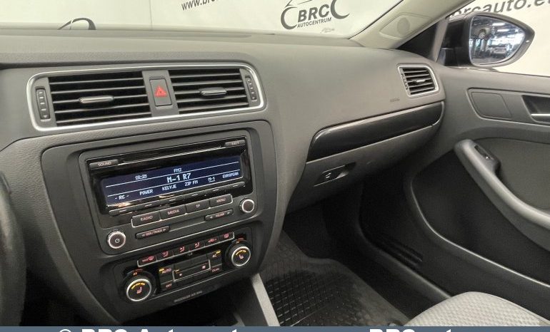 Volkswagen Jetta 1.6TDI Comfortline 2012 full