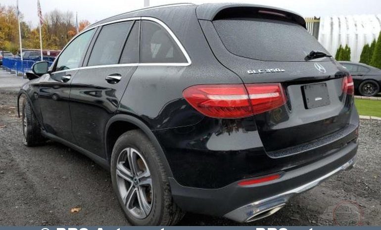 Mercedes-Benz GLC 350 4 Matic Plug-In Automatas 2019 full
