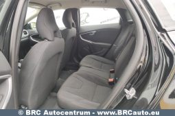 Volvo V40 2.0 D2 Automatas 2018 full